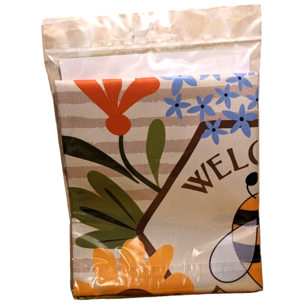 Wincraft Welcome Friends Bee Kind Small Double Sided Garden Flag NWT - Picture 2 of 4